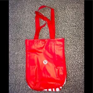 Lululemon small reusable tote